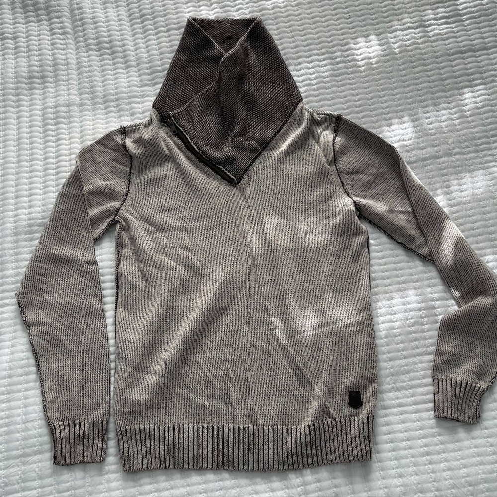 Trash Nouveau sweater